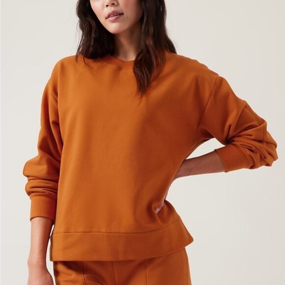 Athleta Retro Plush Crewneck Sweatshirt Rust Orange Size Small Cozy Athleisure - Picture 1 of 9